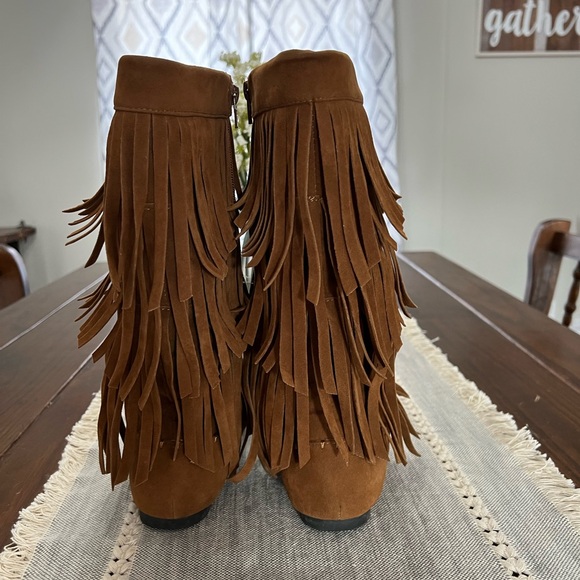 Refresh Jolin-08 SZ 7.5 Faux Suede Moccasin Boots Brown Fringe Calf Pull On - Picture 3 of 7
